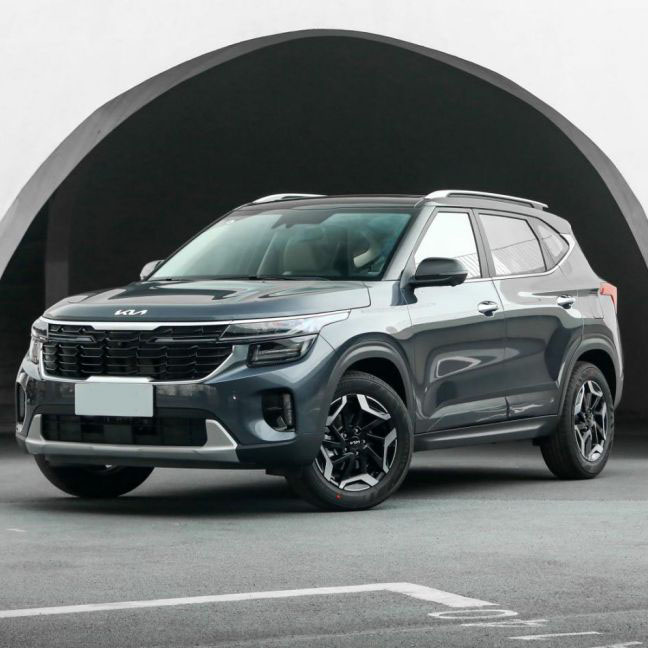 Kia Seltos 2023 ガソリン SUV